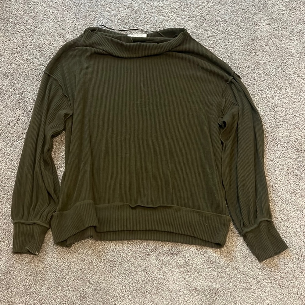 Free People x We the people Olive Slouchy Sweater - Size Small